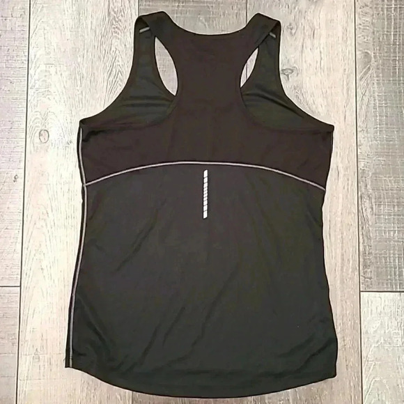 LL BEAN - Bllack  Sports Tank Top - Size M - LIKE NEW! - Picture 3 of 3